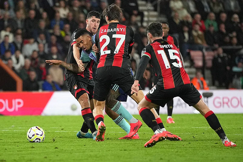 2024-25 English Premier League soccer Arsenal Vs Bournemouth photo gallery_Gabriel Jesus