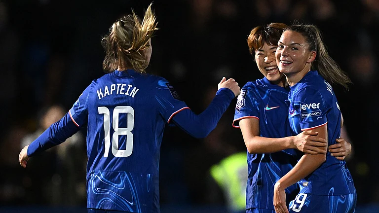 Kaneryd (right) played a starring role in Chelsea's win over Spurs - null