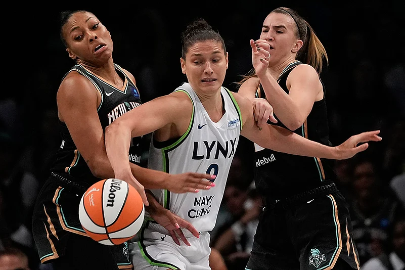 2024 WNBA Basketball Finals New York Liberty vs Minnesota Lynx photo gallery_Cecilia Zandalasini