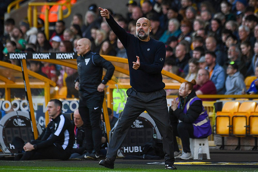 Britain Soccer Premeir League 2024-25 Wanderers and Manchester City photo gallery_Pep Guardiola