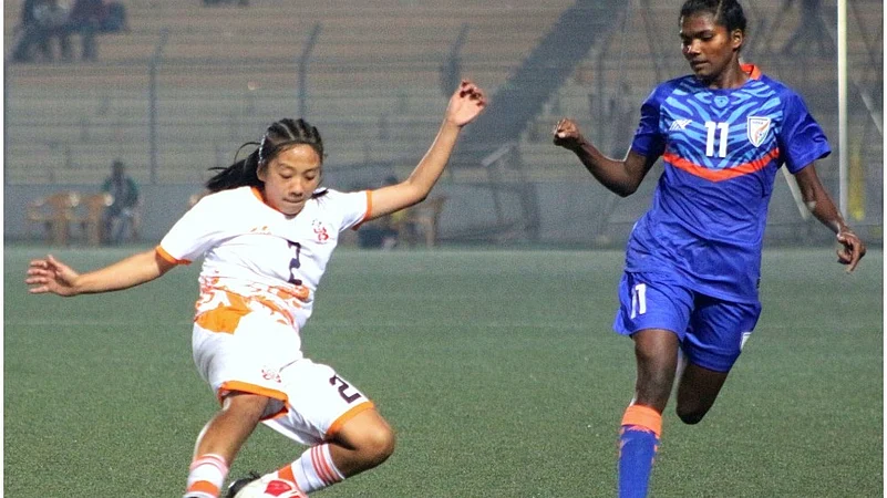 Womens-Football-IND-BHU