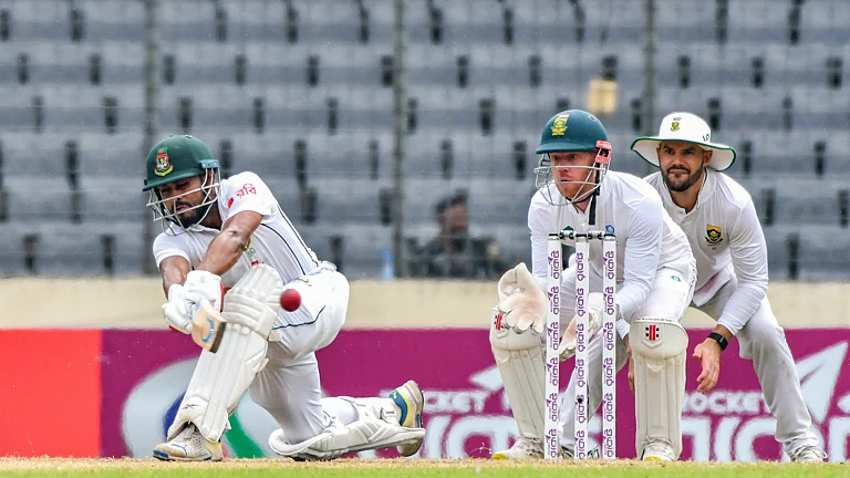 Mehidy Hasan scored 83 runs against South Africa on the third day of the first Test. - null