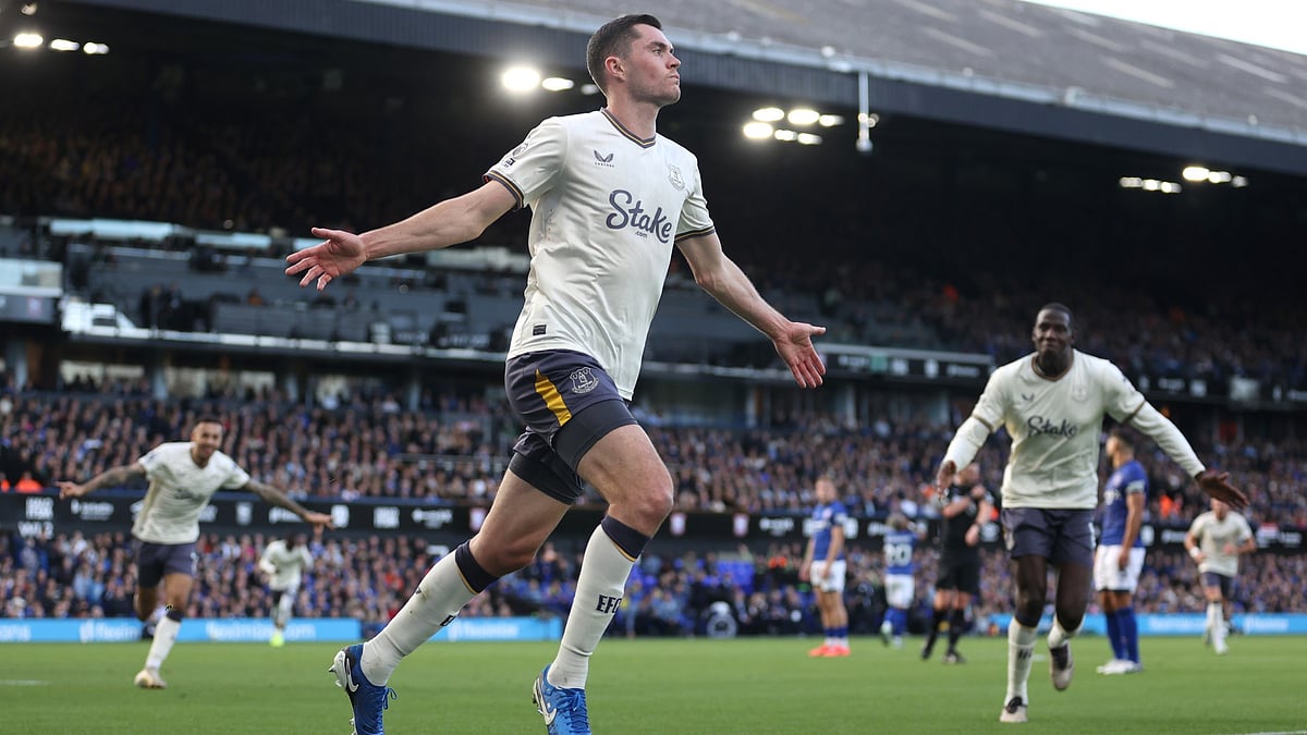 Everton defender Michael Keane - null
