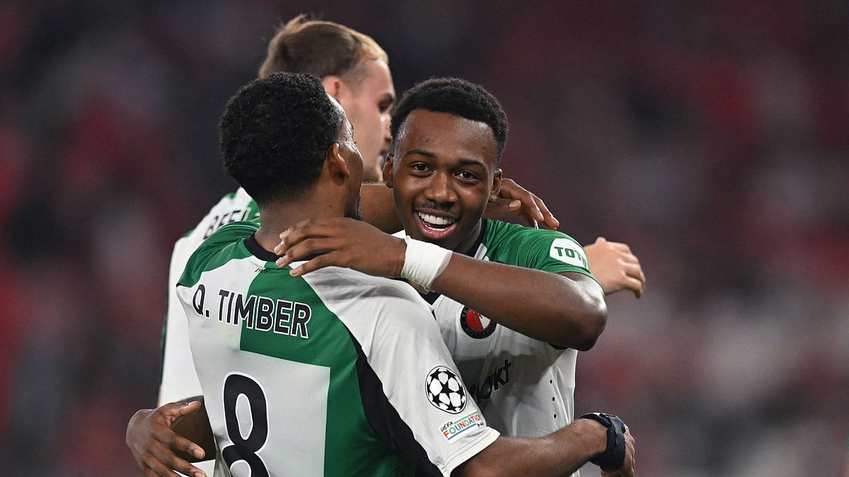 Milambo celebrates after scoring Feyenoord's third goal.