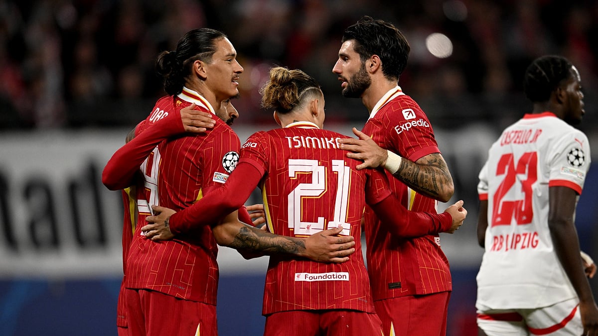 Liverpool celebrate Darwin Nunez's winner.