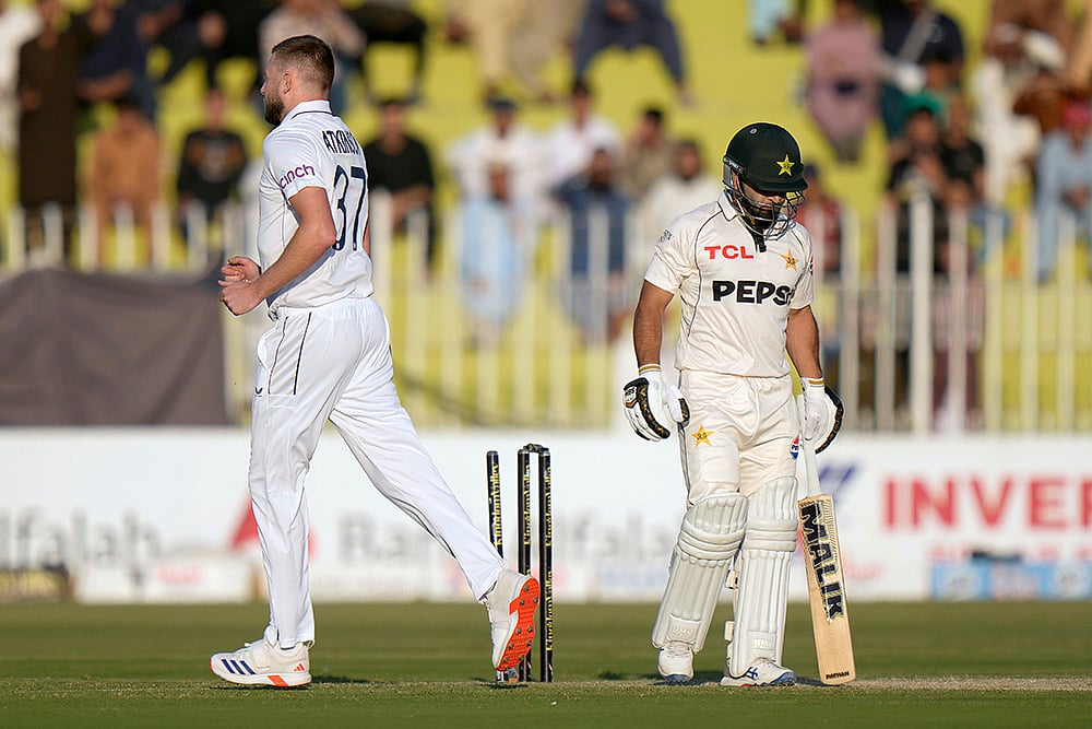 Pakistan vs England 3rd Test cricket Day 1 Photo gallery_Gus Atkinson