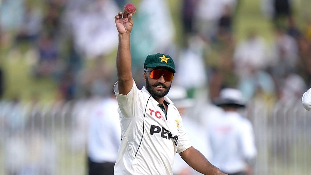 Pakistan vs England 3rd Test cricket Day 1 Photo gallery_