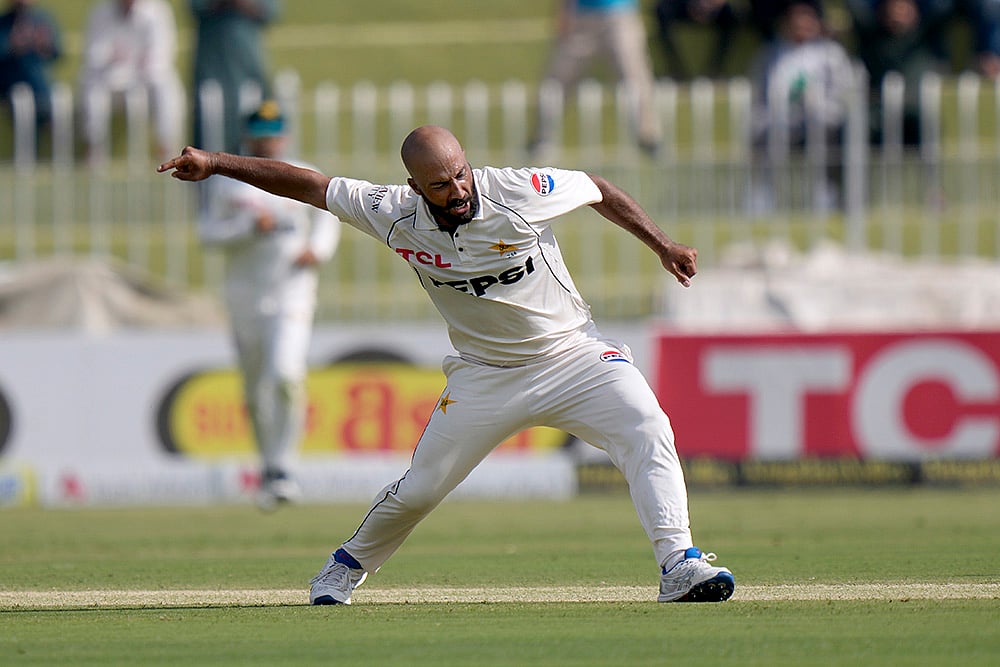 Pakistan vs England 3rd Test cricket Day 1 Photo gallery_Pakistans Sajid Khan