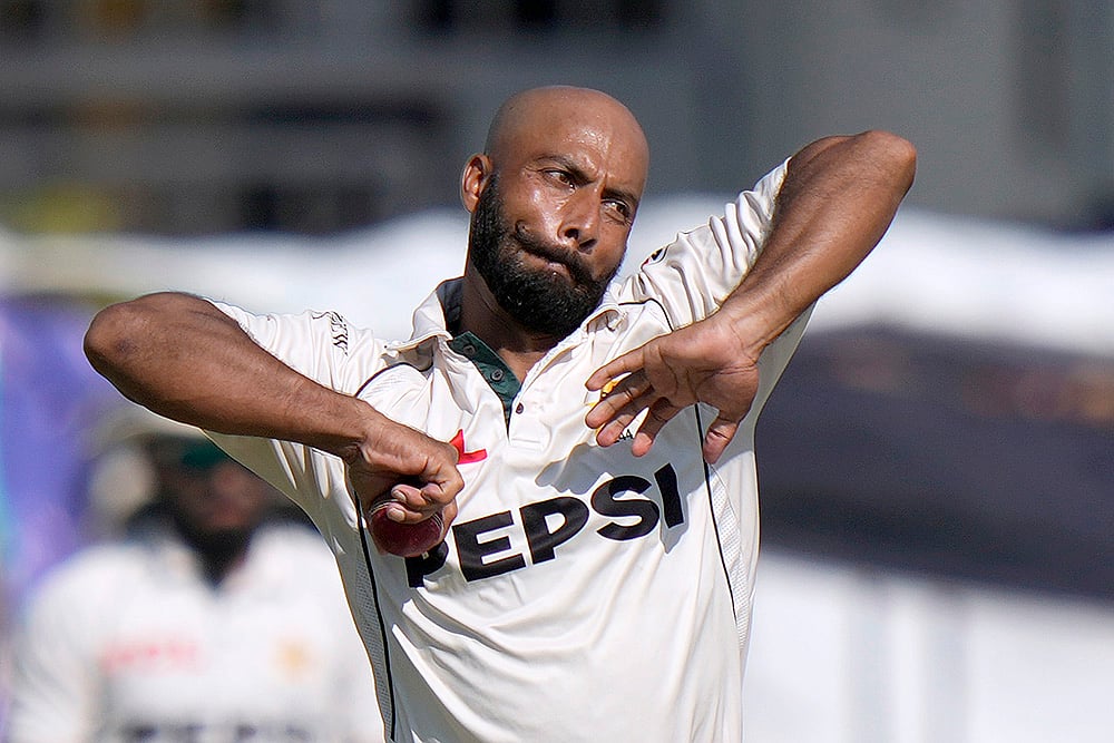 Pakistan vs England 3rd Test cricket Day 1 Photo gallery_Sajid Khan