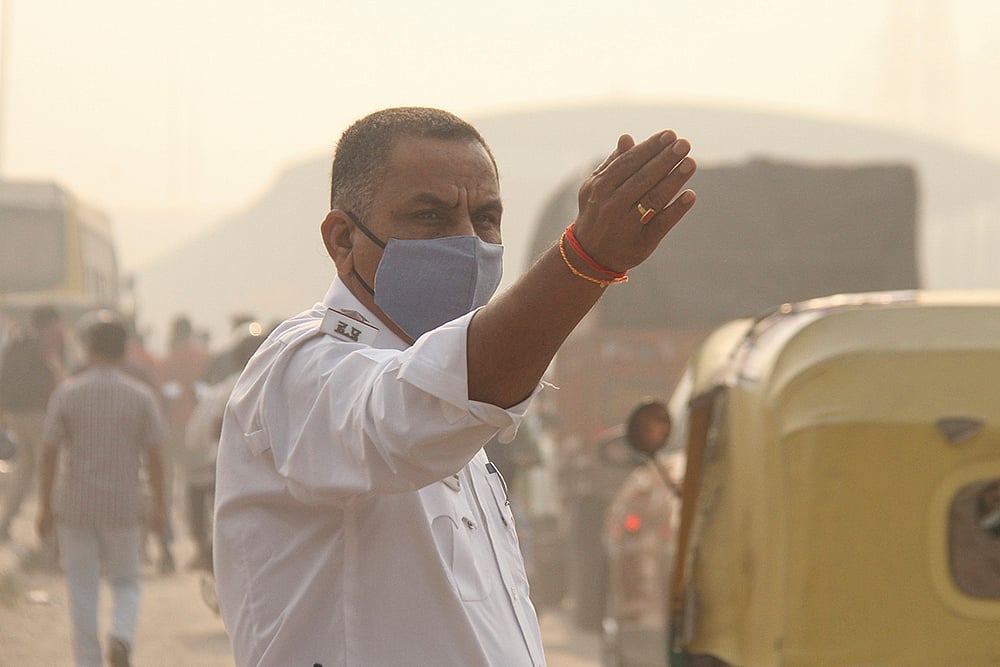 India Weather gallery: Air pollution in Delhi NCR_