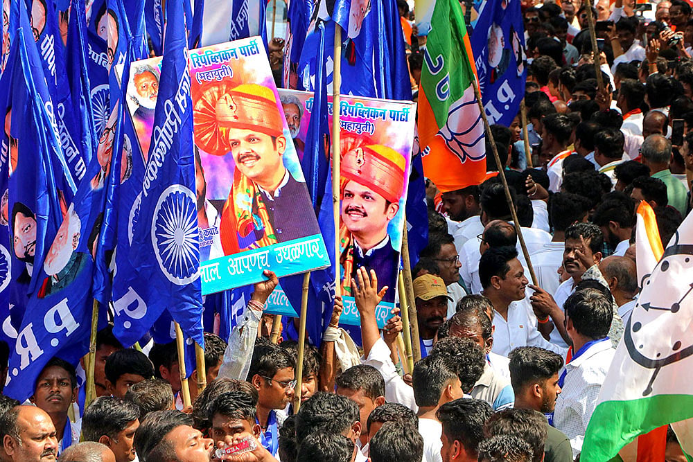 Devendra Fadnaviss nomination rally