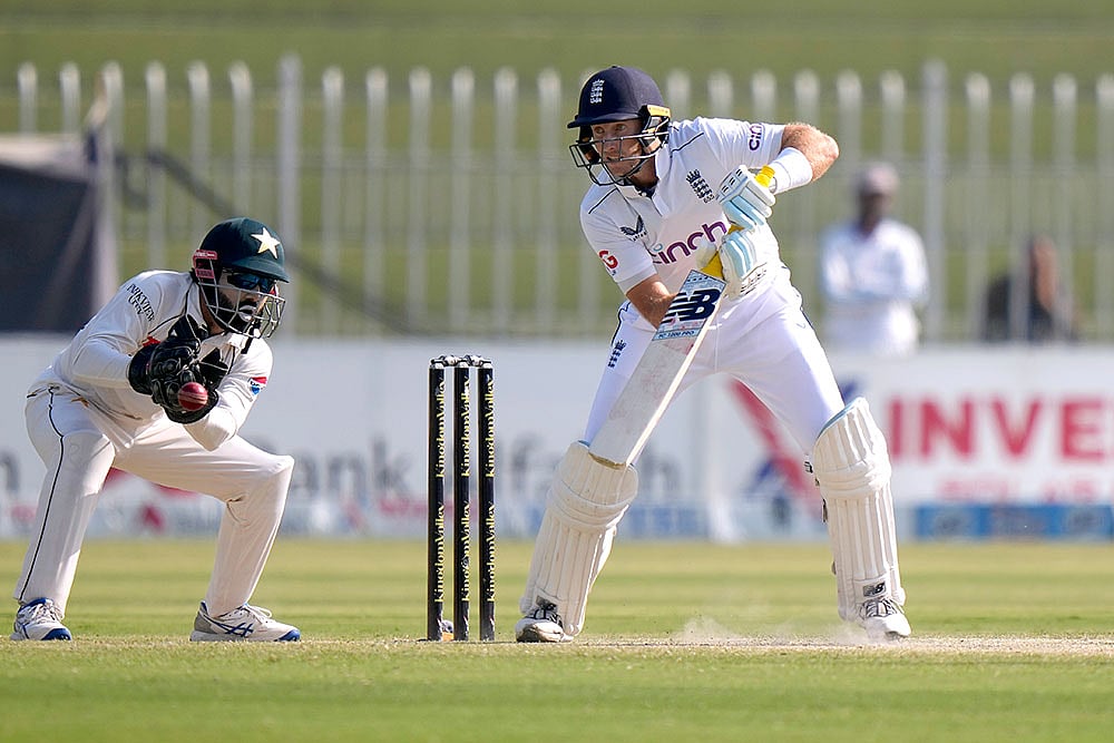 Pakistan vs England 3rd Test, Day 3
