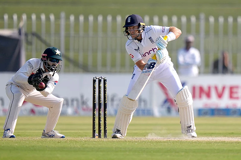 Pakistan vs England 3rd Test, Day 3