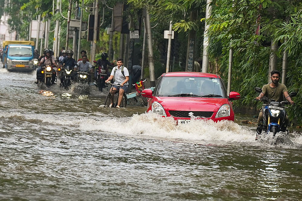 Rains in Howrah