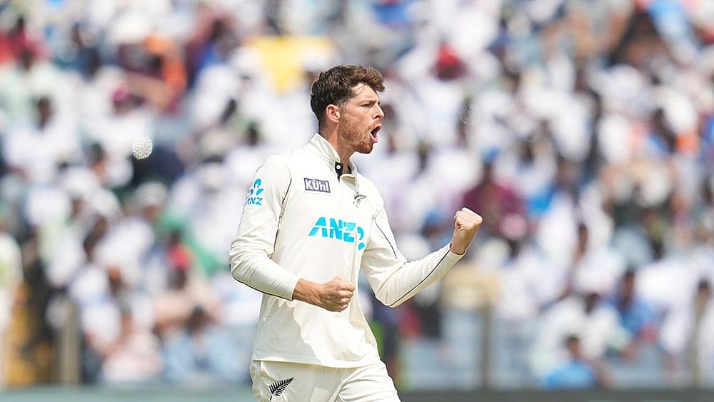 India vs New Zealand: Mitchell Santner became only the second New Zealand spinner to take two five-wicket hauls in a Test cricket match. - Photo: AP/Rafiq Maqbool