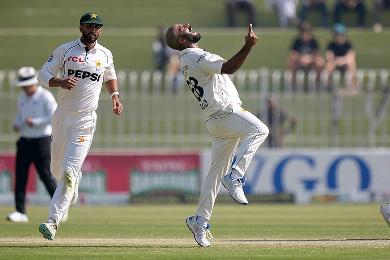 PAK vs ENG 3rd Test