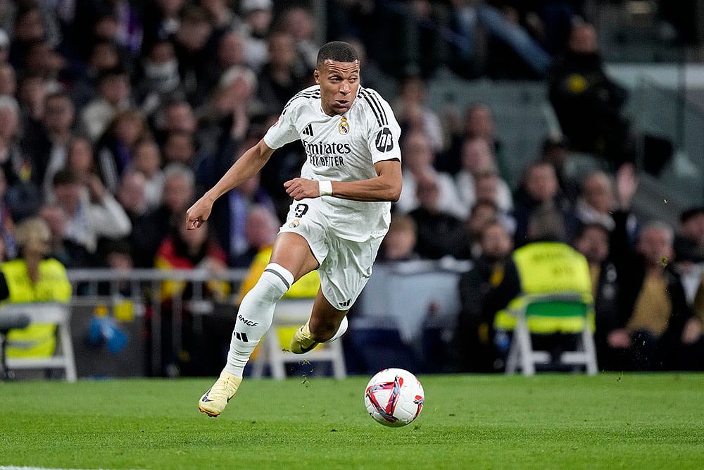 Real Madrid and Barcelona La Liga soccer photo gallery_Kylian Mbappe
