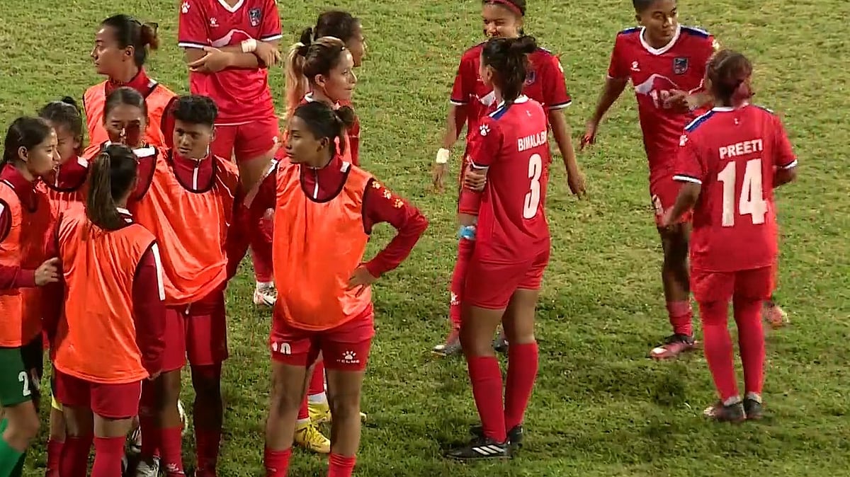 FanCode screengrab : Nepal players refused to accept the referee's verdict of a disallowed goal.
