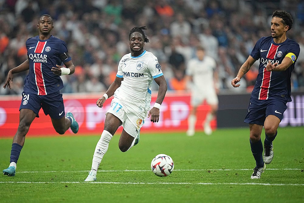 France Soccer League One Marseille vs Paris Saint-Germain photo gallery_Jonathan Rowe
