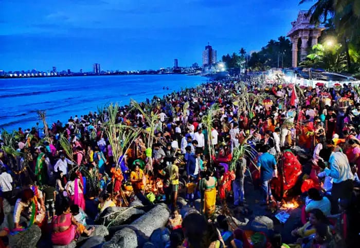 Versova Beach (Andheri, West)
