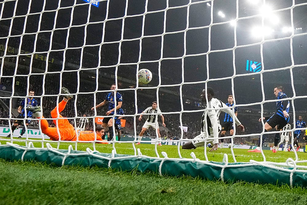 Italy Soccer Serie A Inter Milan and Juventus Derby D’Italia photo gallery_Timothy Weah