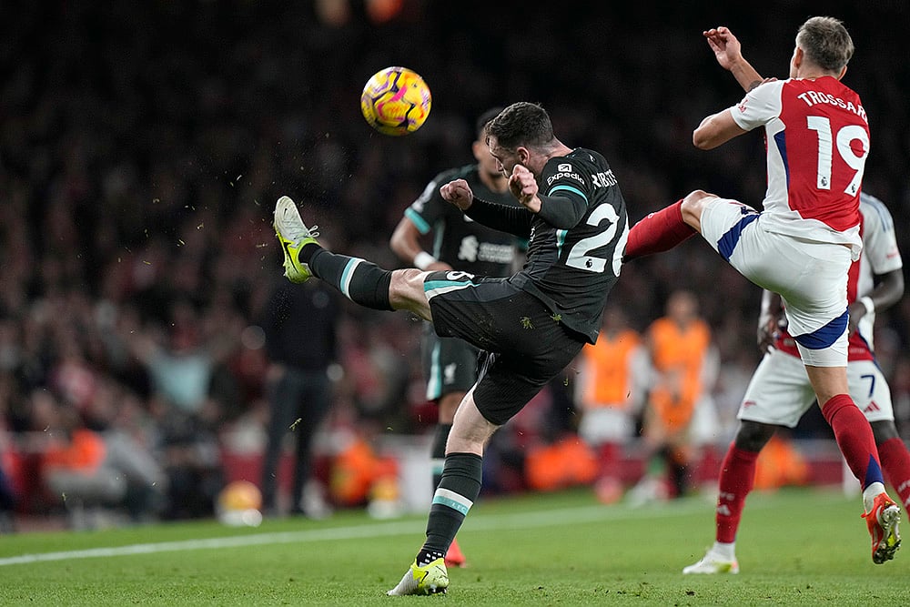 English Premier League soccer Arsenal vs Liverpool photo gallery_Leandro Trossard