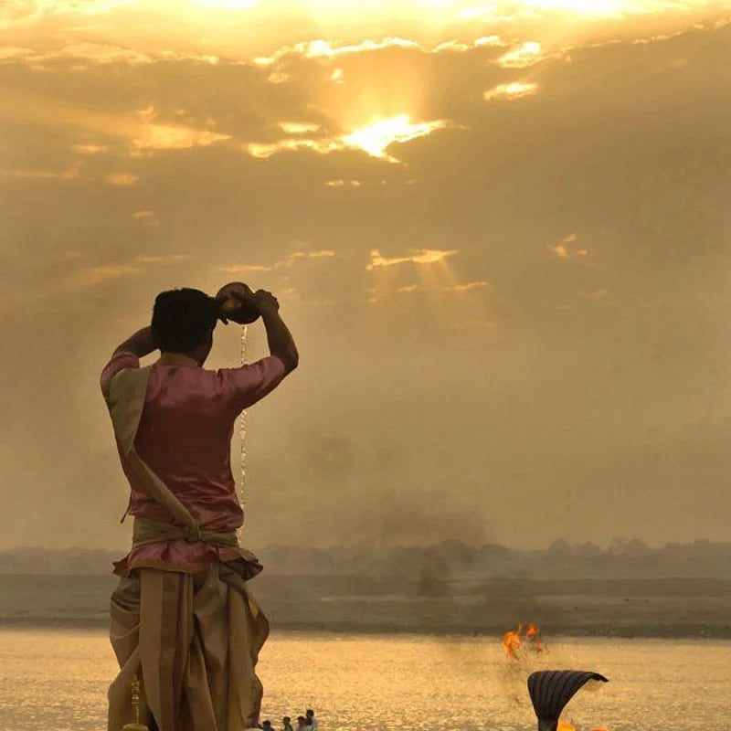 Sun worshipping