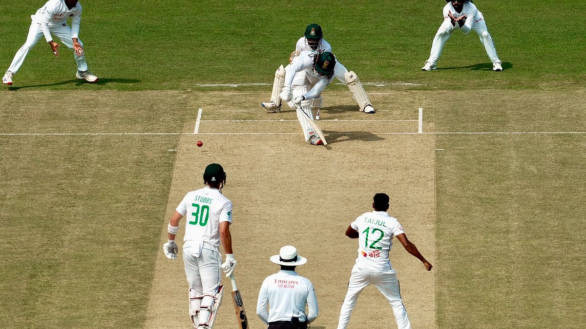 X | Proteas Men  : Bangladesh vs South Africa Test. 