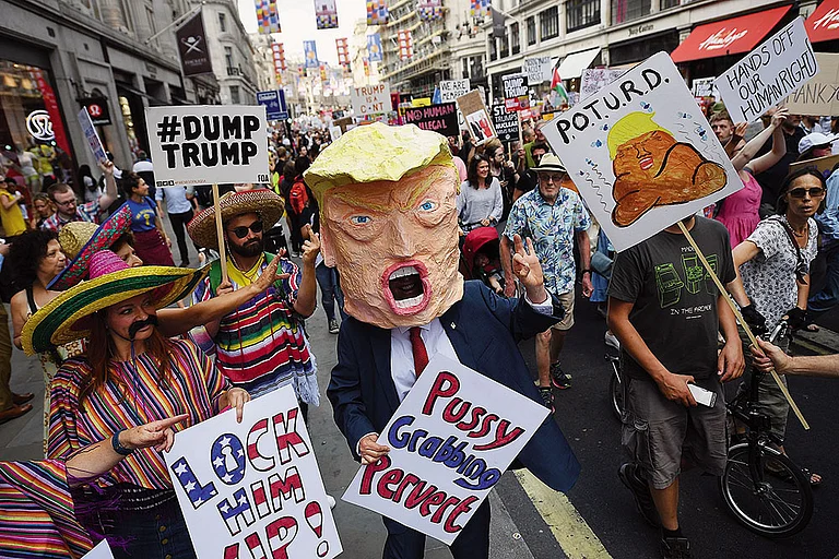 Dissent Beyond the US: Protesters take part in a demonstration against President Trump’s visit to the UK on July 13, 2018, in London - Photo: Getty Images