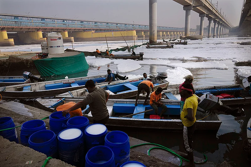 India Pollution Yamuna River (Water) Pollution Photo Gallery_9