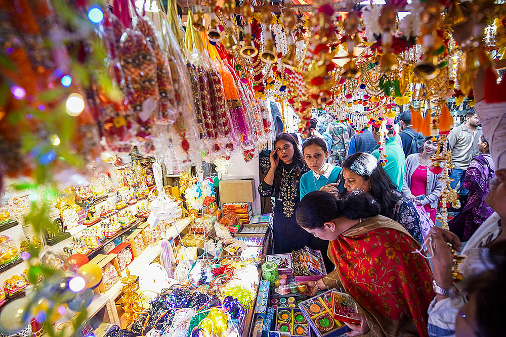 | Photo: PTI : Diwali shopping in Shimla 