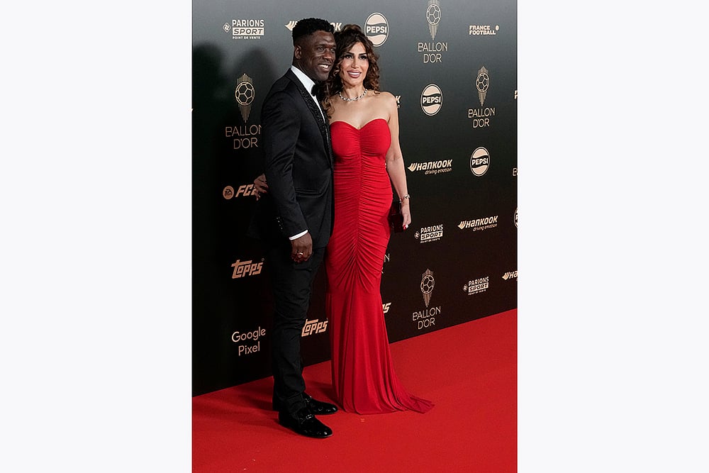 68th Ballon dOr (Golden Ball) award red carpet in Paris_Clarence Seedorf