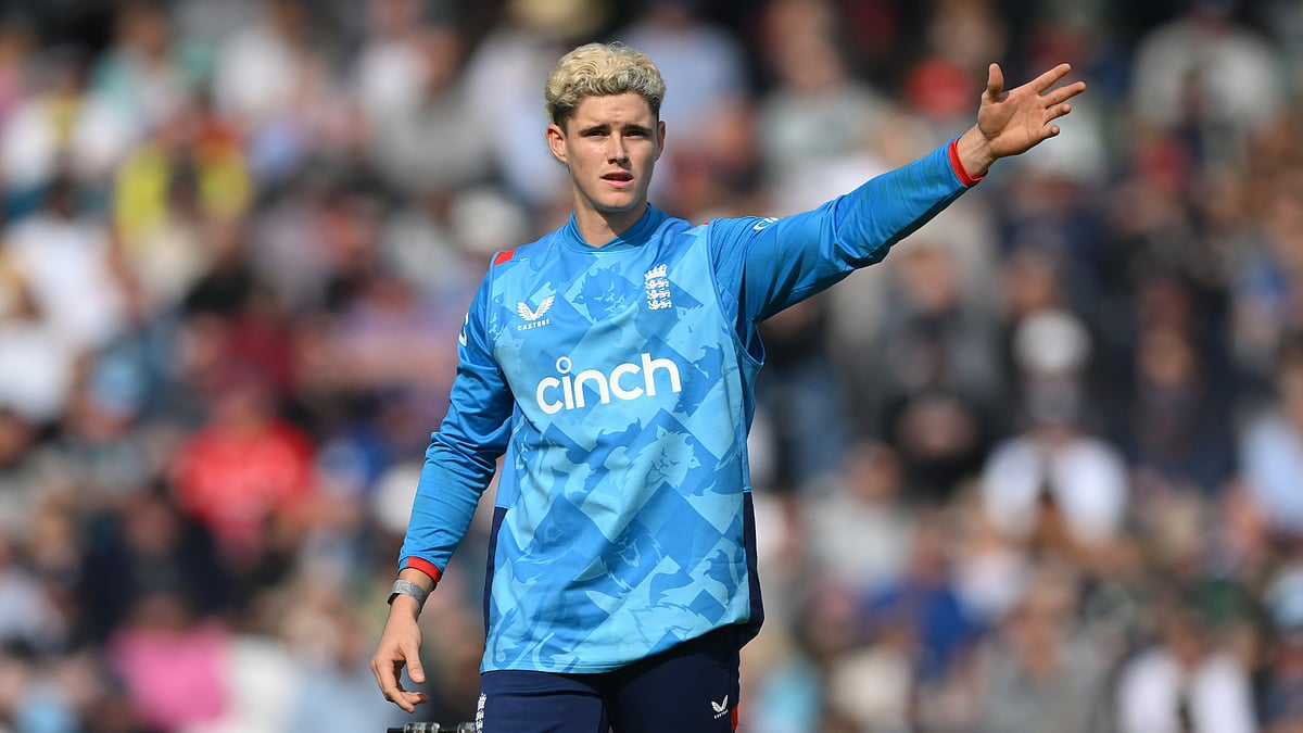Jacob Bethell has replaced Jamie Smith in England's Test squad for their tour of New Zealand - null
