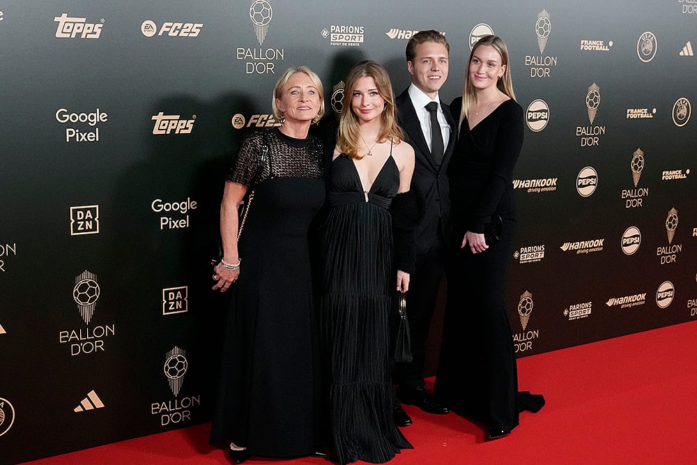 68th Ballon dOr (Golden Ball) award red carpet in Paris_late Franz Beckenbauers family