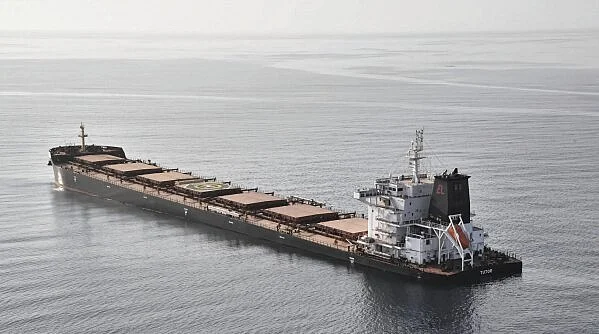 Ship attack at Red Sea by Houthi rebels