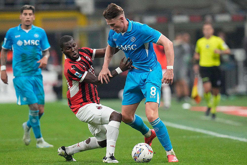 Italy Serie A Soccer Napoli vs AC Milan Photo Gallery_McTominay