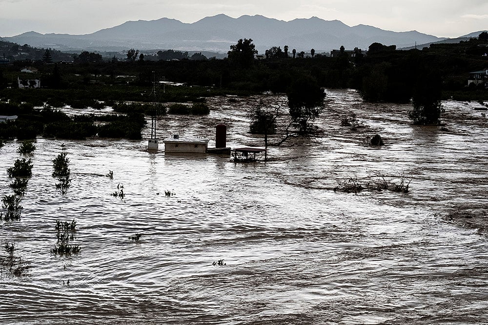 Spain weather Floods after heavy rains_7