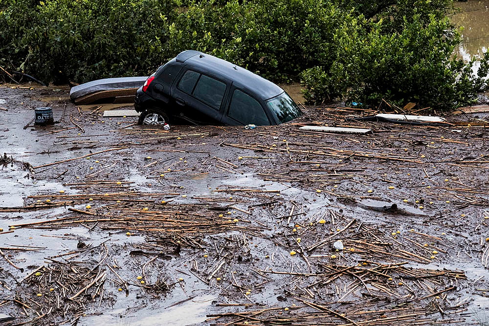 Spain weather Floods after heavy rains_4