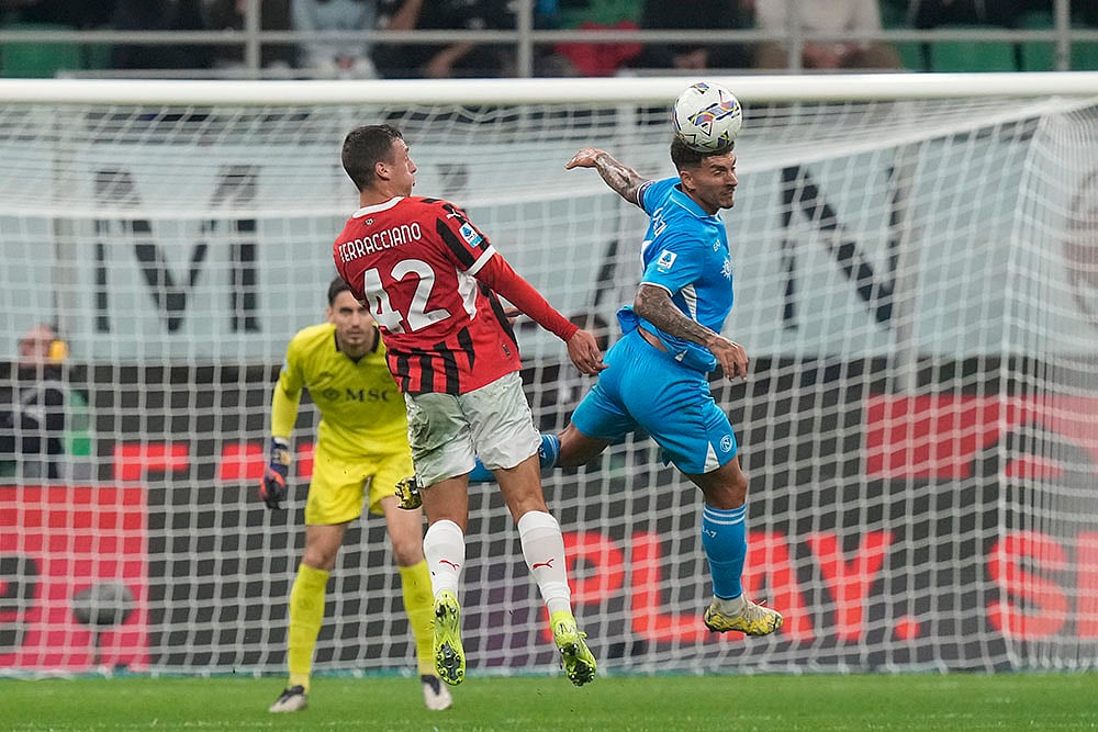 Italy Serie A Soccer Napoli vs AC Milan Photo Gallery_Giovanni Di Lorenzo