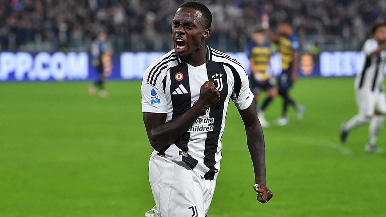 Timothy Weah salvaged a draw as Juventus drop points against Parma - null