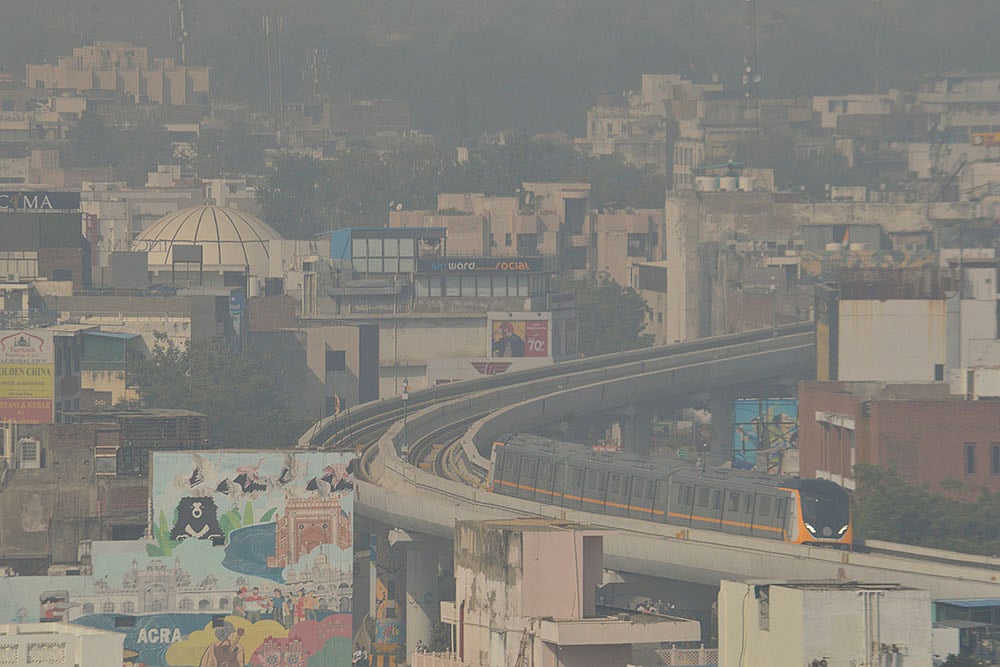 Air pollution in Agra