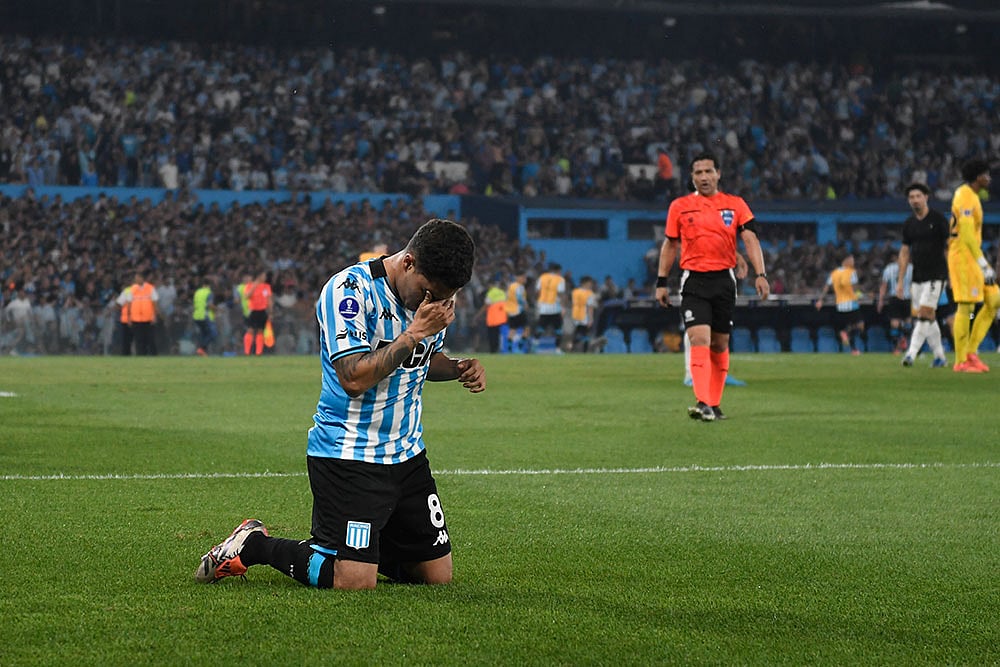 Brazil Soccer Copa Sudamericana: Racing Club Vs Corinthians