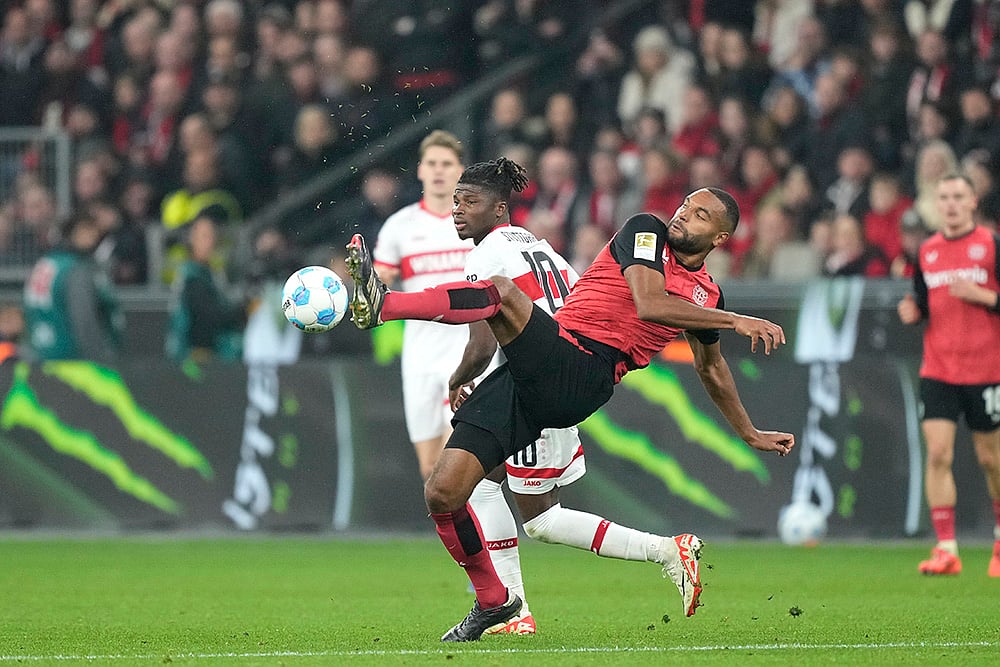 Germany Soccer Bundesliga Bayer Leverkusen and VfB Stuttgart football photos_Jonathan Tah