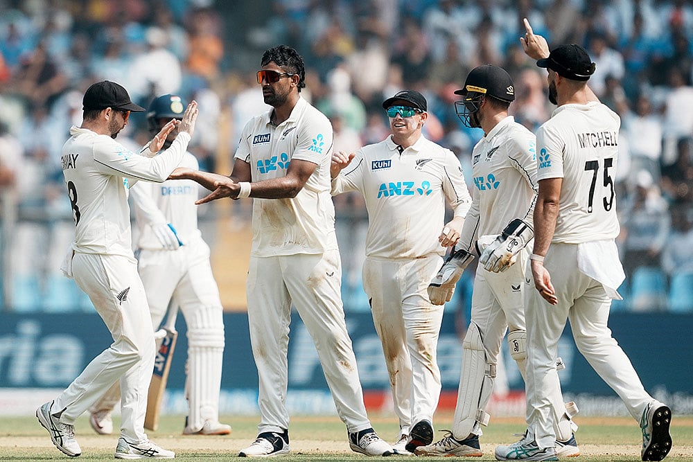 India Vs New Zealand 3rd Test cricket at Wankhede Stadium in Mumbai photo gallery_Ish Sodhi