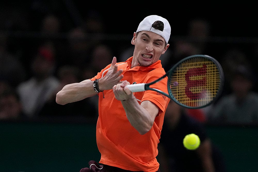 Paris Masters tennis tournament final Alexander Zverev vs Ugo Humbert