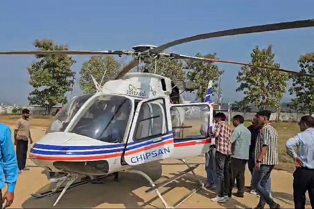 Bus Accident in Almora district, Uttarakhand photos_2