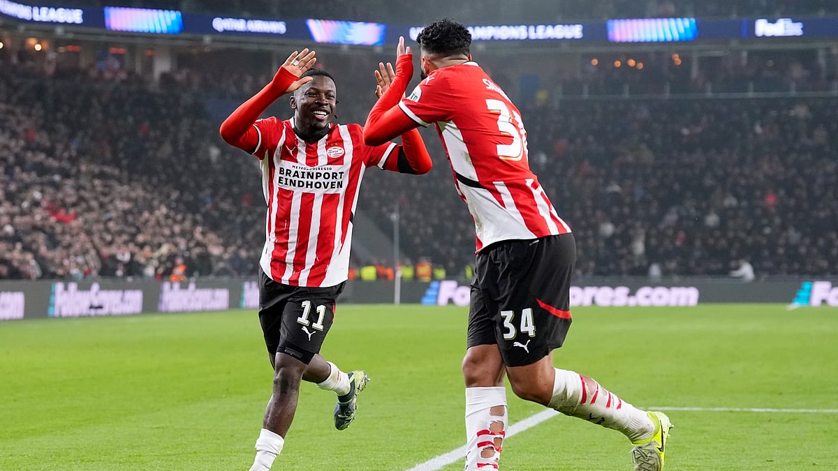 PSV celebrating - null