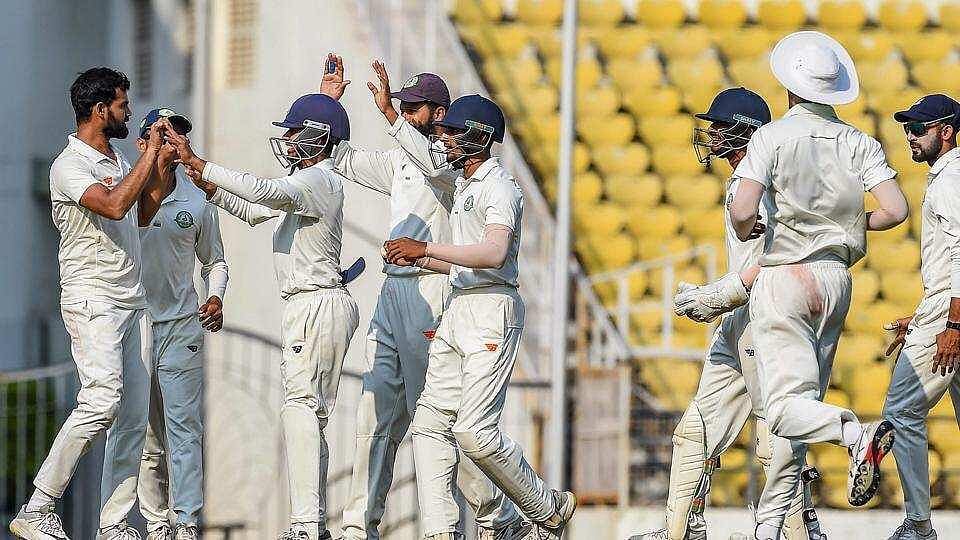 Photo: X | Sachin Tendulkar : Vidarbha cricket team in a Ranji Trophy match.