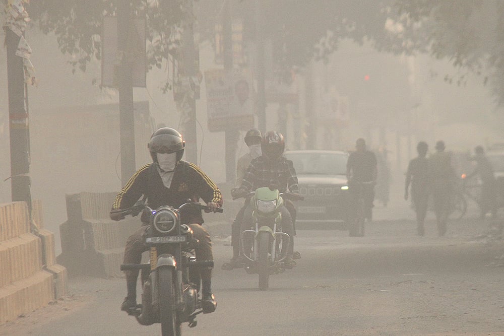 North India weather Air pollution photos_7