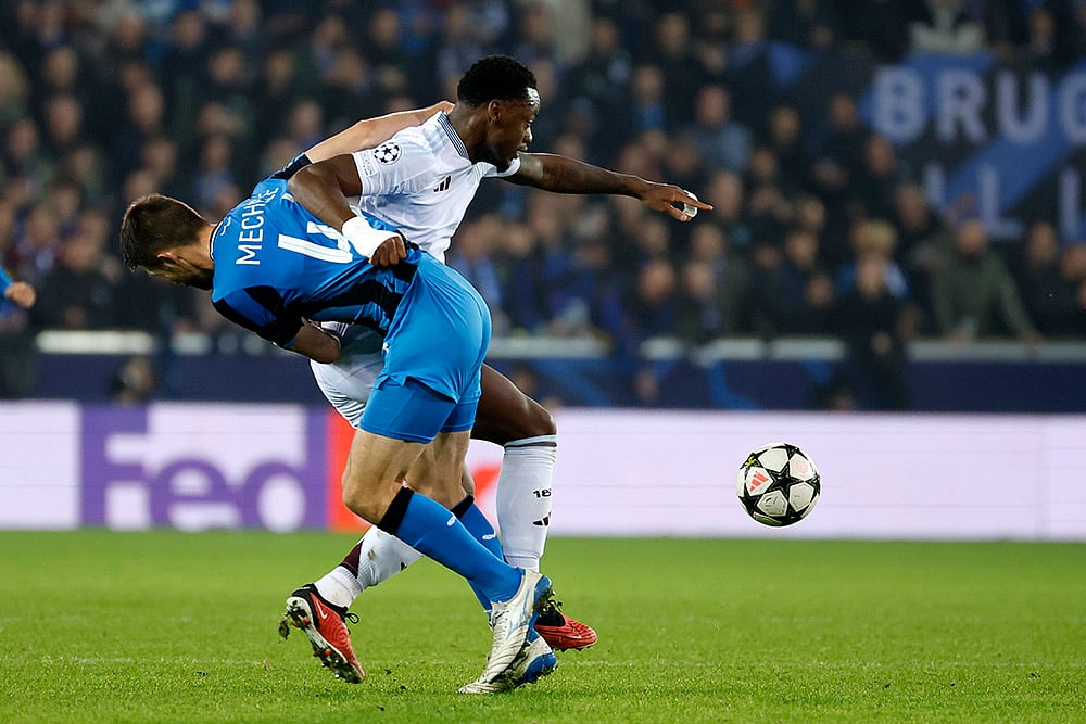 UEFA Champions League soccer Club Brugge vs Aston Villa football match_Jhon Duran
